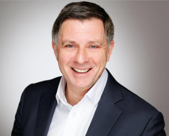 Interview Hidding Bild