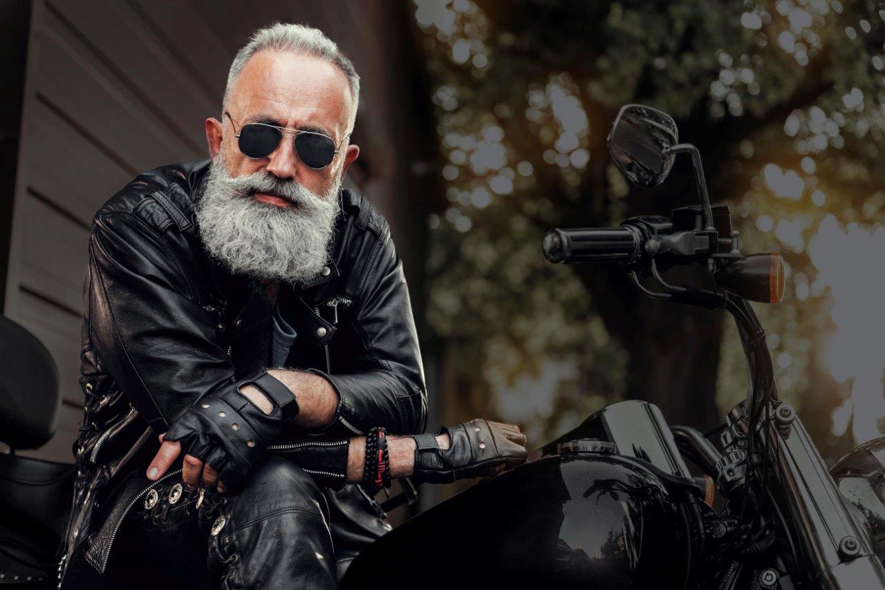 Titelstory_Aufmacher_shutterstock_695439457_mann Kopie