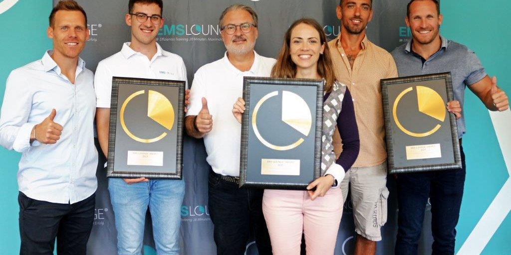 Gruppenbild_EMS-Lounge Award Verleihung