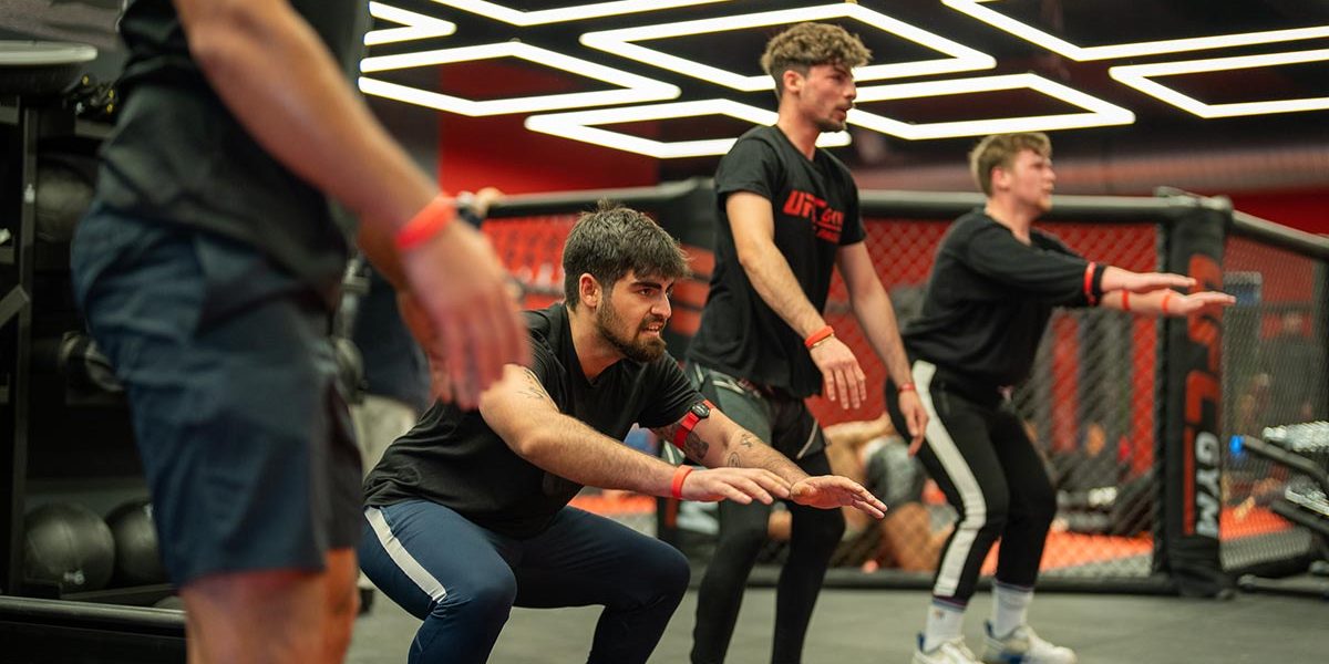 Trainingseinheit-an-der-Eroeffnung—Foto