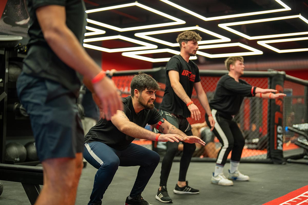 Trainingseinheit-an-der-Eroeffnung—Foto