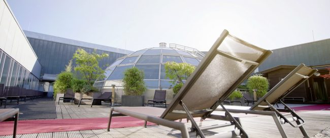 1_Die große Dachterrasse lädt zum Verweilen ein