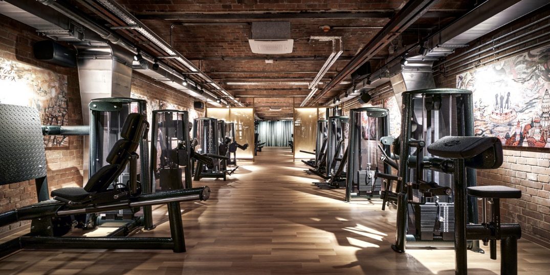 JOHN REED Bötzow 01_Machines